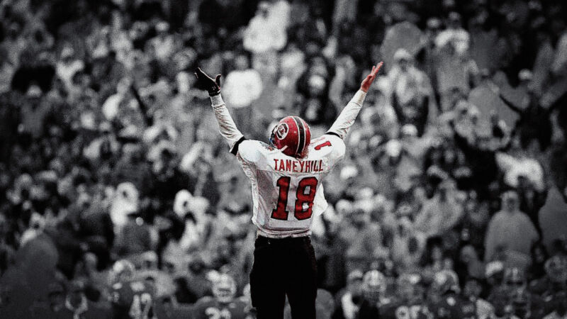 Image for the Tweet beginning: Lost a great Gamecock today,