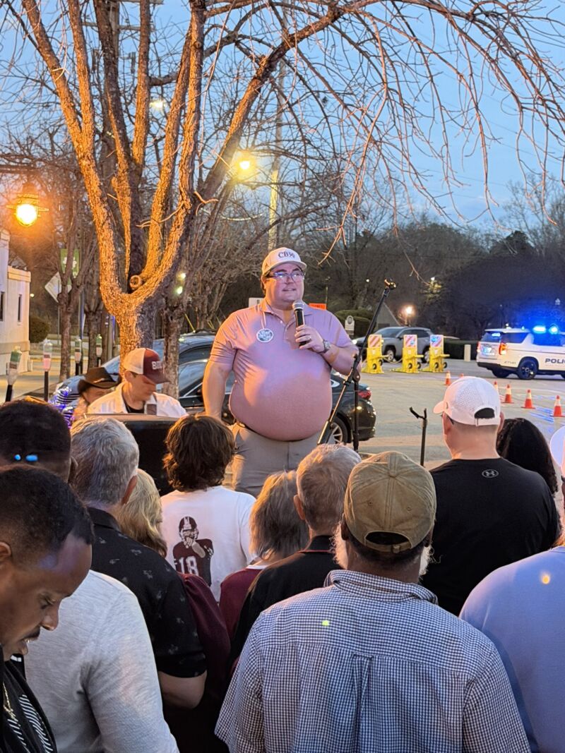 Image for the Tweet beginning: #ForeverTo18 🤙 